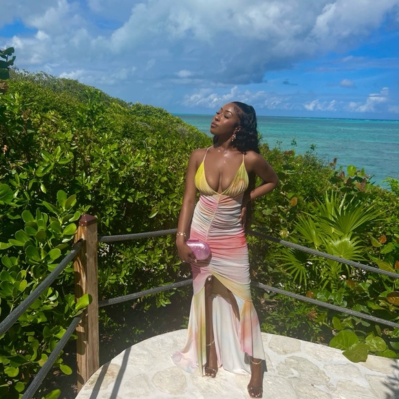 REVOLVE Venice Gown in Watercolor Print - Picture 3 of 4